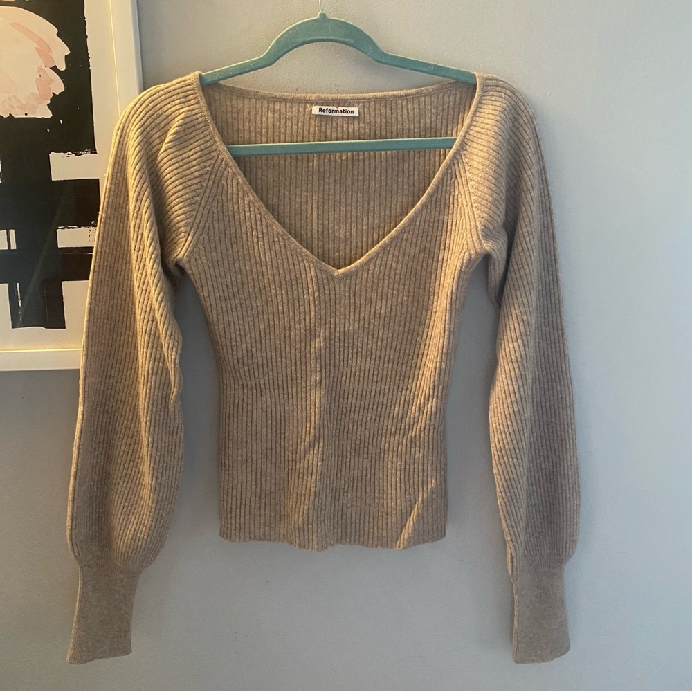 Reformation Hart Cashmere V Neck Sweater XS
